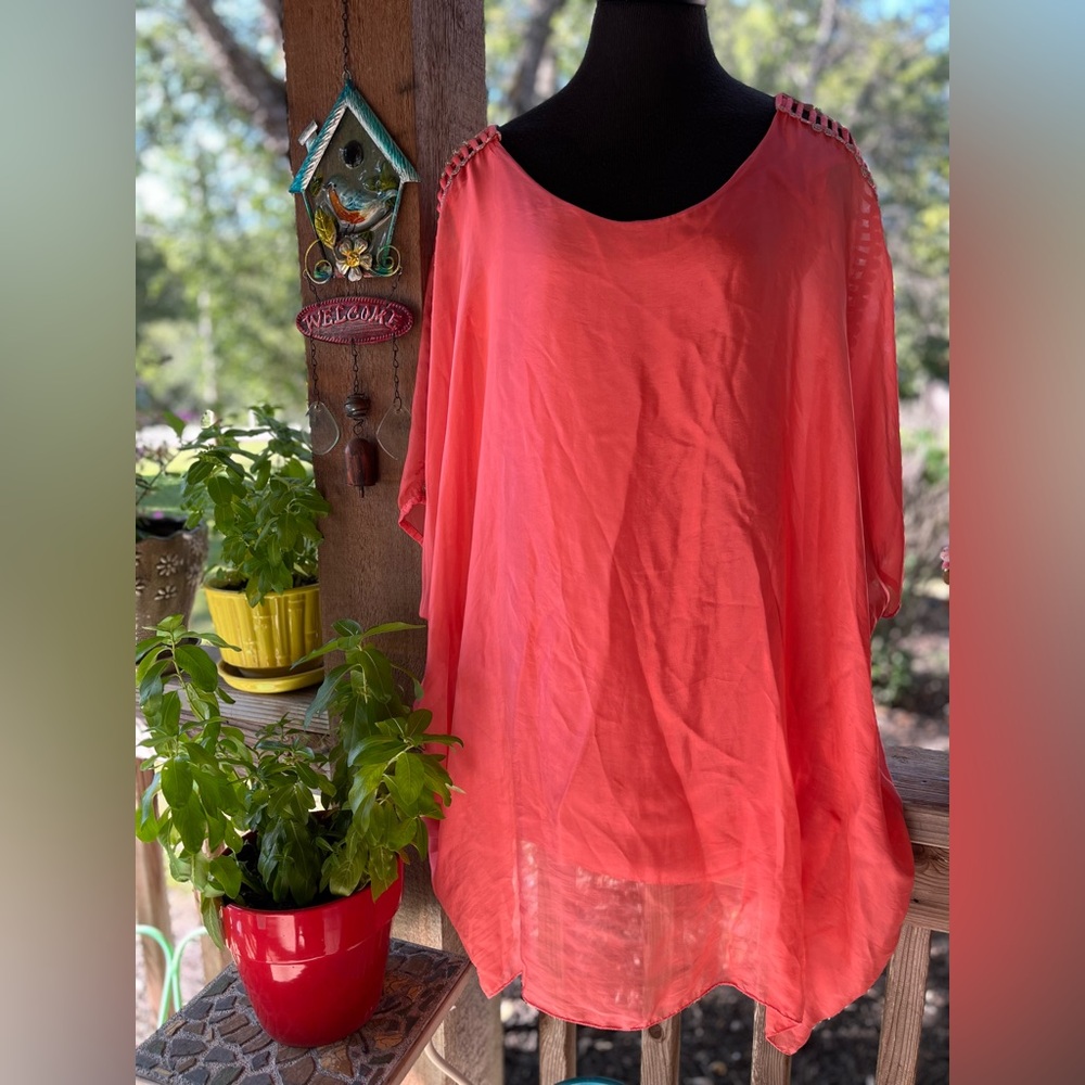 Femme Fatale Silk Mix Peach Oversized Layered Pullover Tunic Gold Metallic Trim